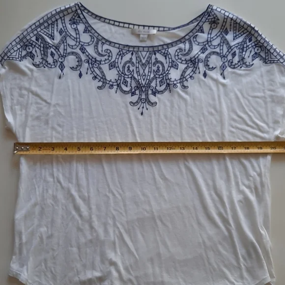 Ella Moss blue white embroidered tshirt small - Picture 10 of 11